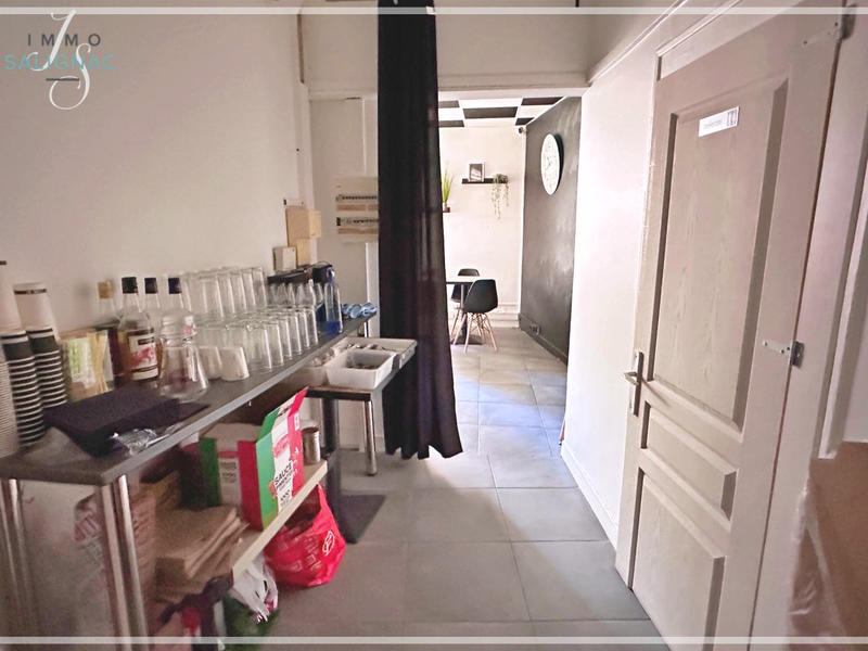 Fonds de commerce - Magasins - 56 m²