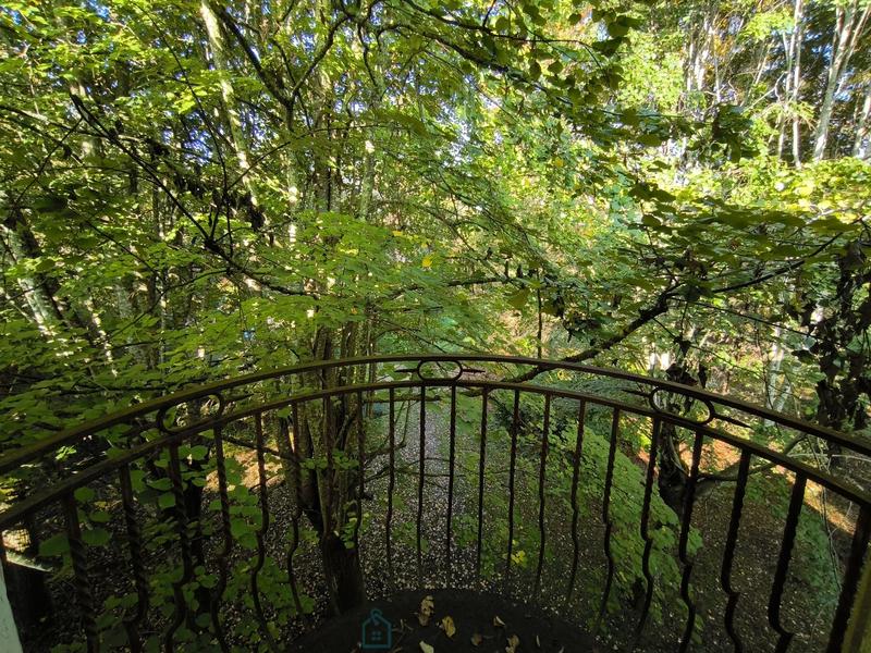 Maison de maîtres - 280 m² - 11 pièces