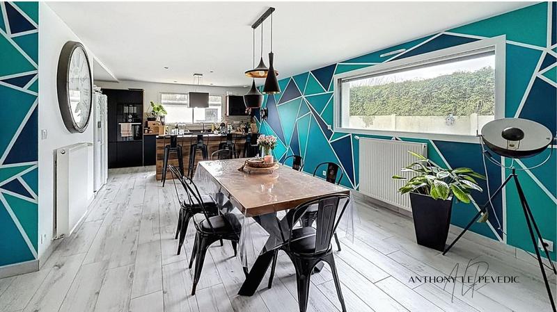 Maison - 148 m² - 8 pièces