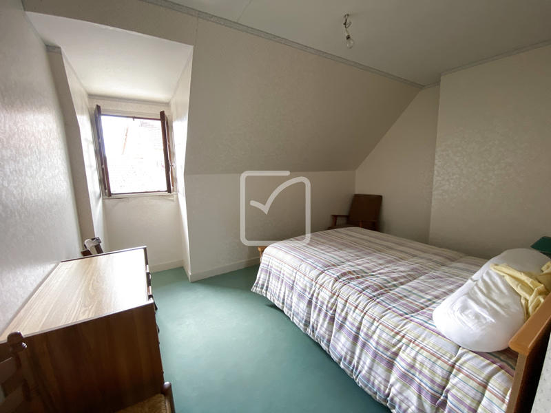 Maison - 111 m² - 6 pièces