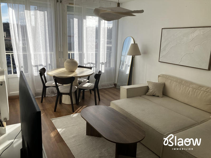 Appartement - 65 m² - 4 pièces