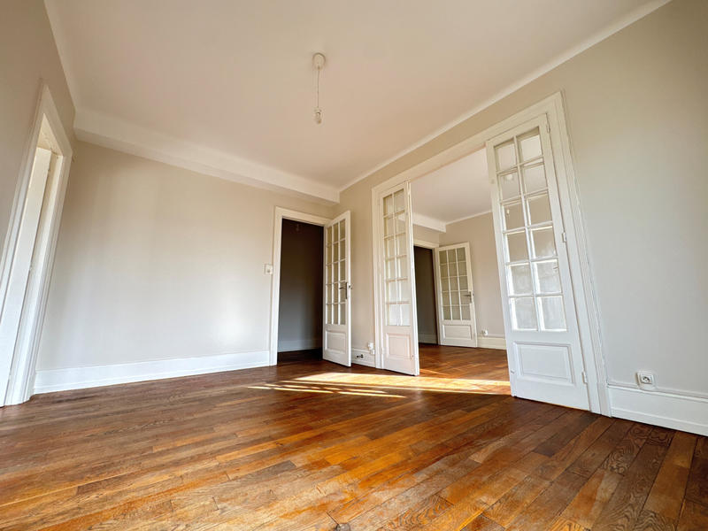 Appartement - 83 m² - 4 pièces