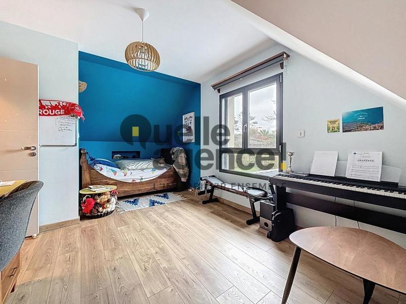 Maison - 159 m² - 7 pièces