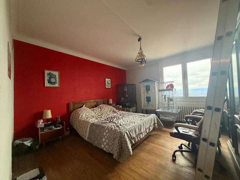 Maison - 422 m² - 13 pièces