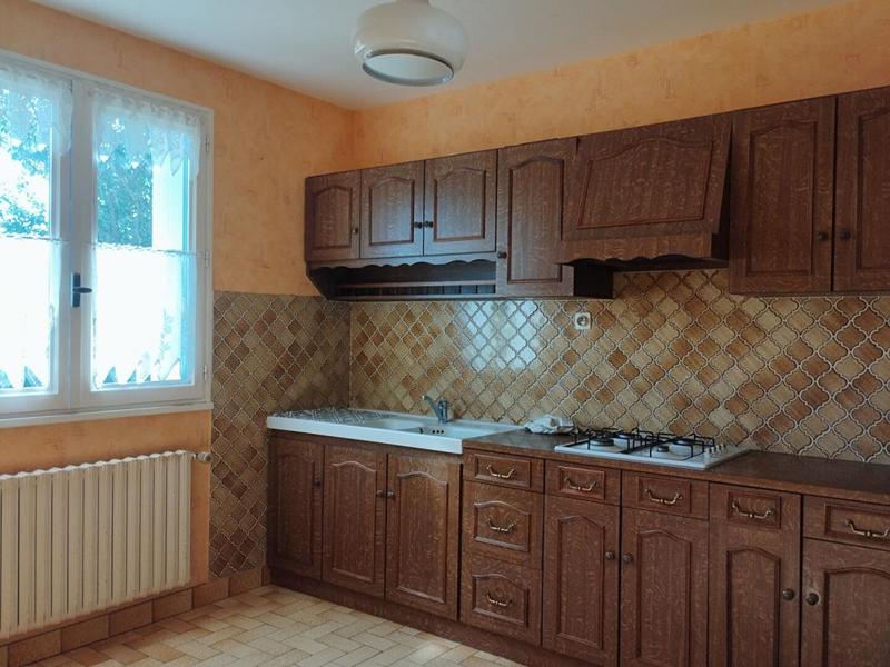 Maison - 90 m² - 6 pièces