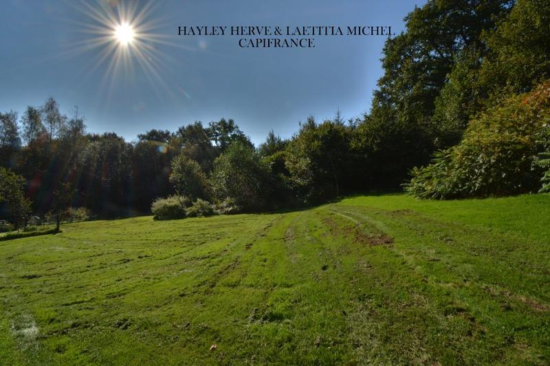 Maison - 250 m² - 9 pièces