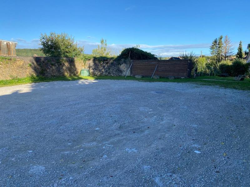 Local commercial - 300 m² - 6 pièces