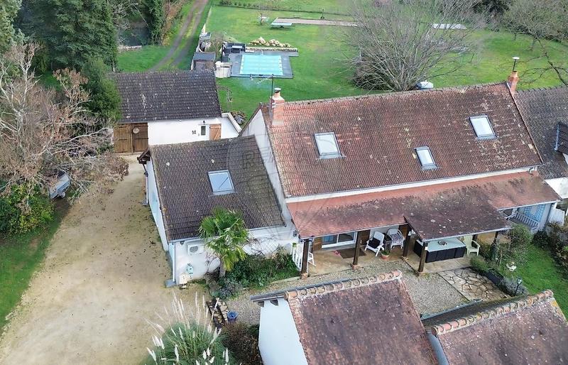 Maison - 186 m² - 6 pièces