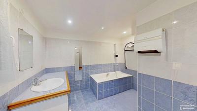 Maison - 187 m² - 6 pièces