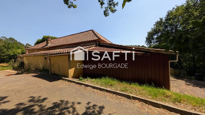 Maison - 230 m² - 4 pièces