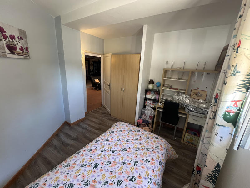 Maison - 244 m² - 10 pièces