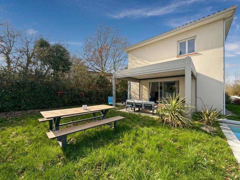 Maison - 125 m² - 5 pièces