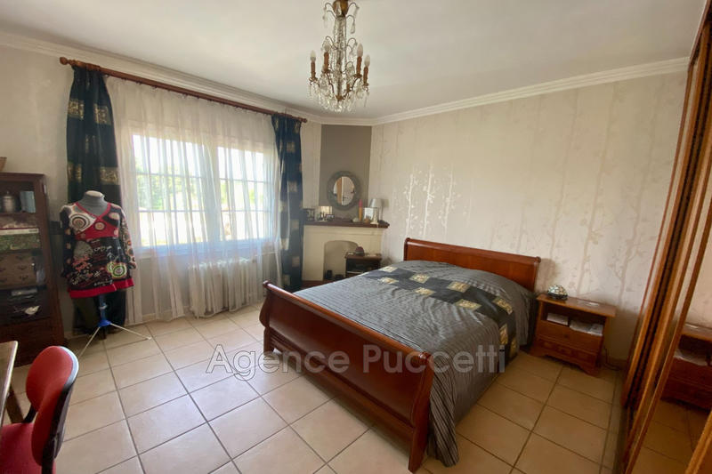 Villa - 160 m² - 6 pièces