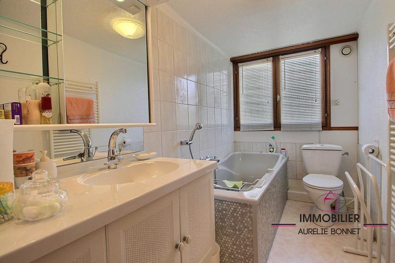 Maison - 105 m² - 6 pièces