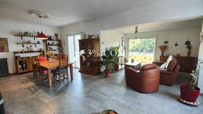 Maison - 157 m² - 6 pièces