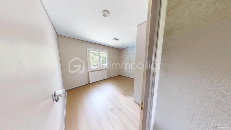 Maison de village - 191 m² - 9 pièces