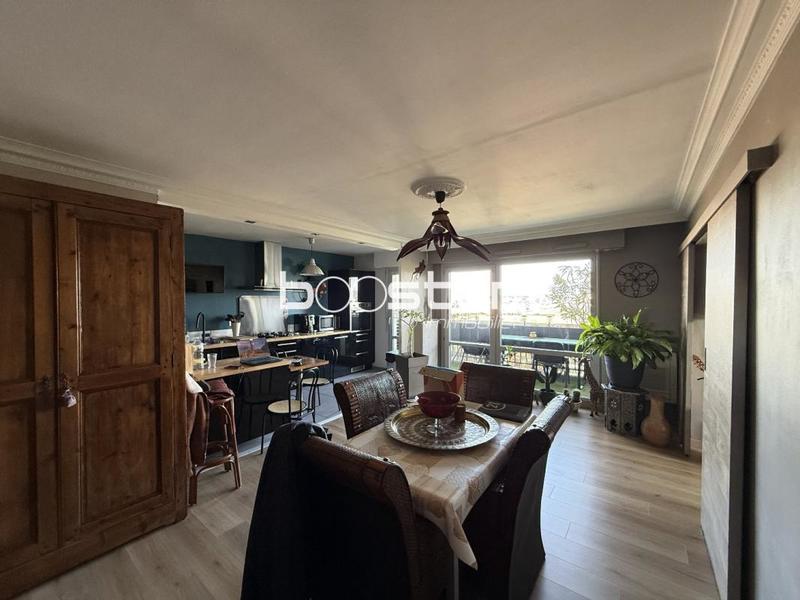 Appartement ancien - 82 m² - 4 pièces