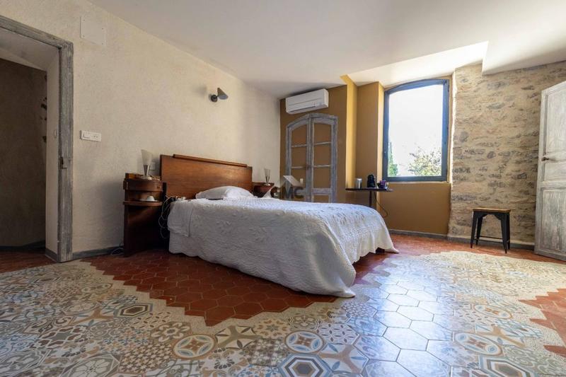 Maison - 165 m² - 6 pièces