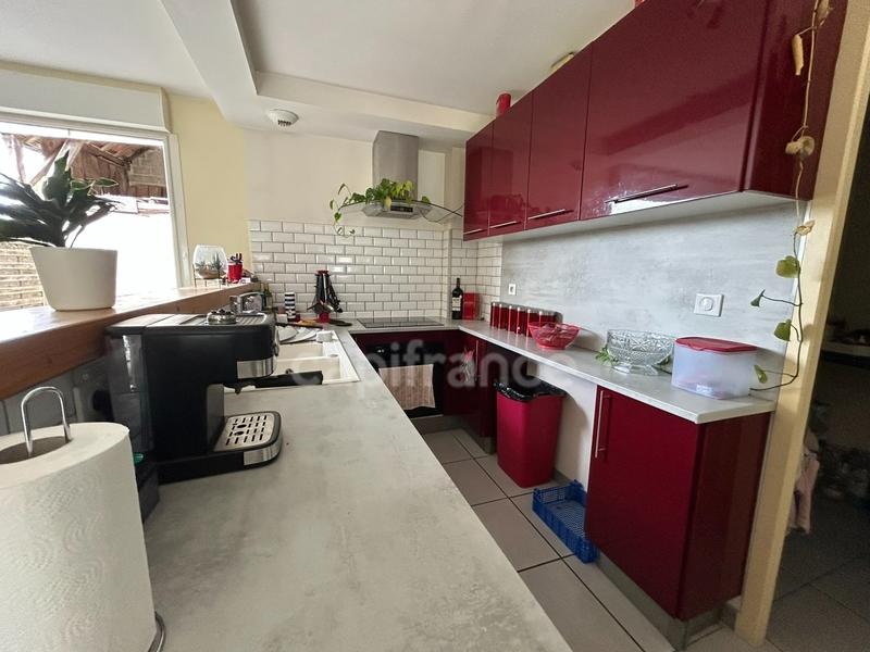 Maison - 387 m² - 15 pièces