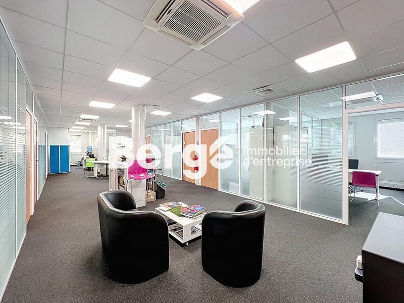 Bureau - 283 m²