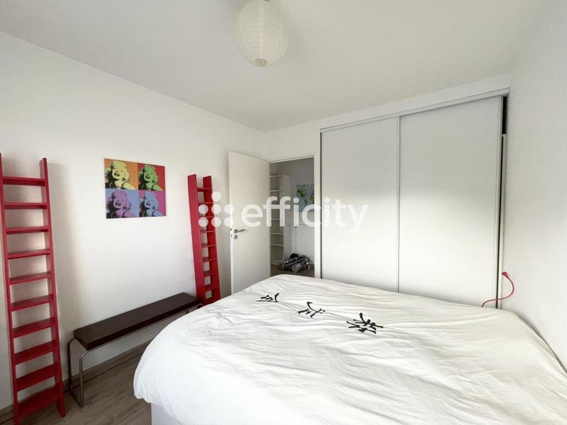 Pavillon - 85 m² - 4 pièces