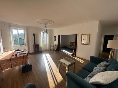 Appartement - 77 m² - 3 pièces