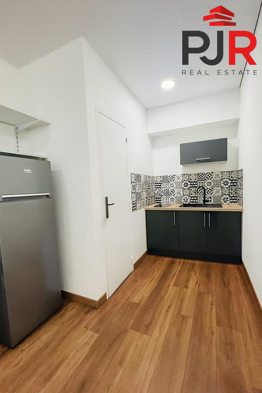 Local commercial - 127 m²