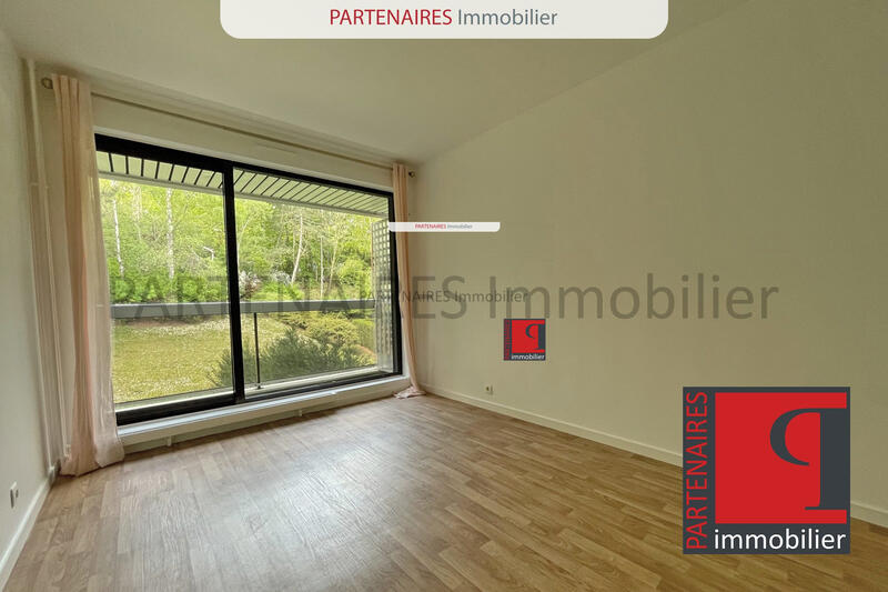 Appartement - 101 m² - 4 pièces