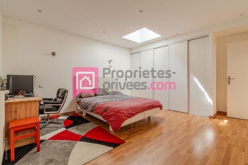 Appartement - 146 m² - 6 pièces