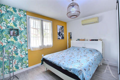 Maison - 103 m² - 5 pièces