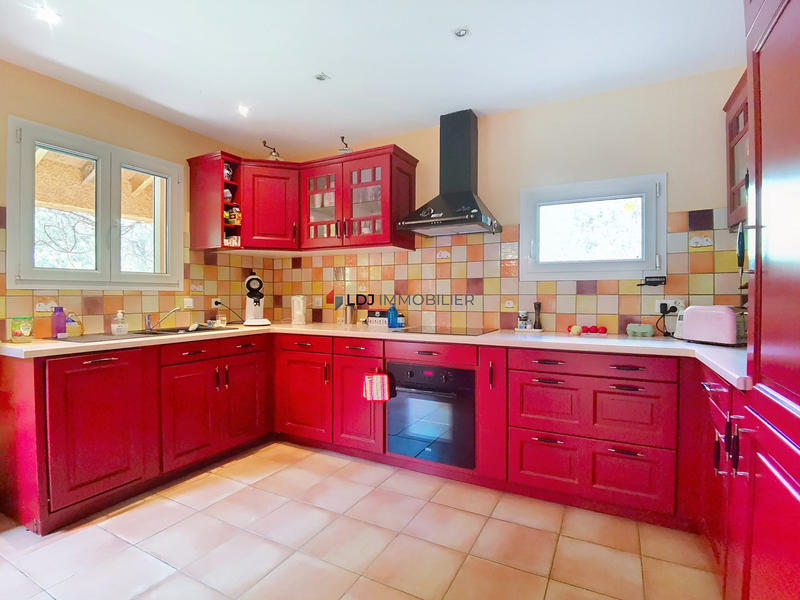 Villa - 183 m² - 4 pièces