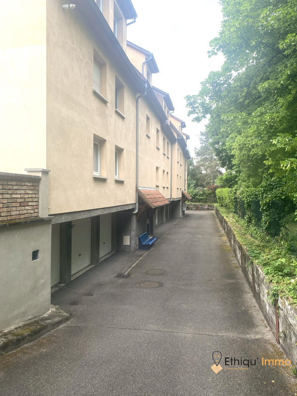 Appartement - 76 m² - 3 pièces