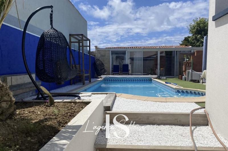 Maison traditionnelle - 92 m² - 4 pièces