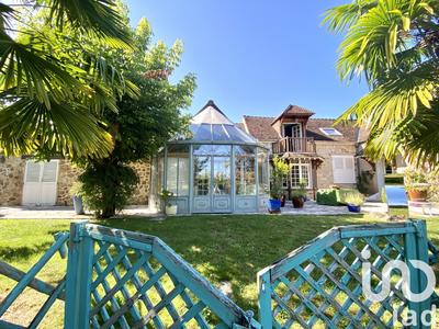 Maison - 210 m² - 8 pièces