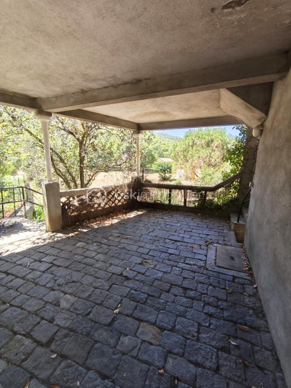 Maison de village - 131 m² - 6 pièces