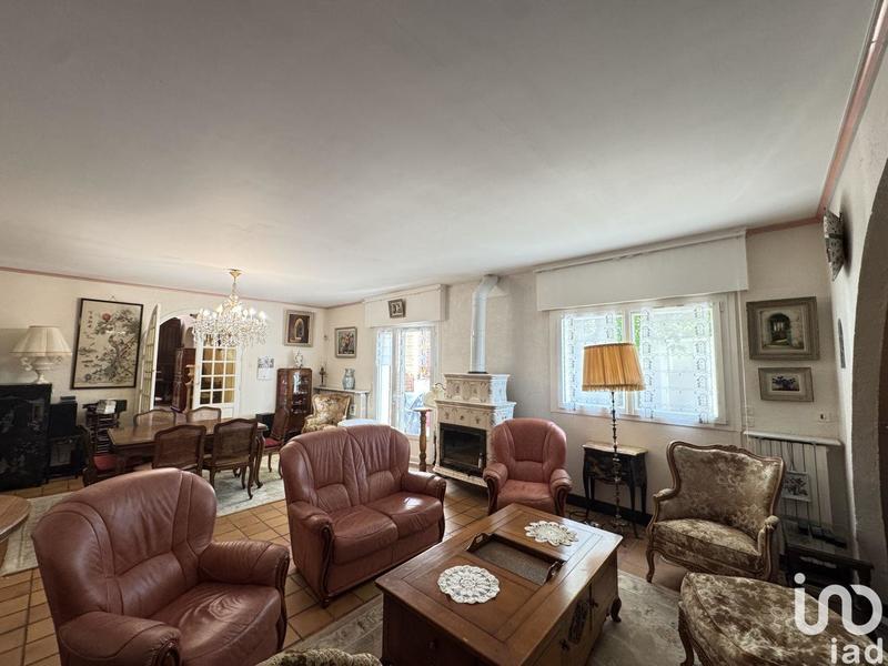 Maison - 195 m² - 6 pièces