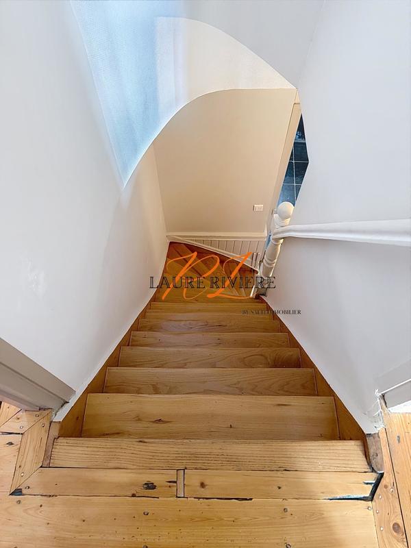 Maison de maîtres - 181 m² - 6 pièces