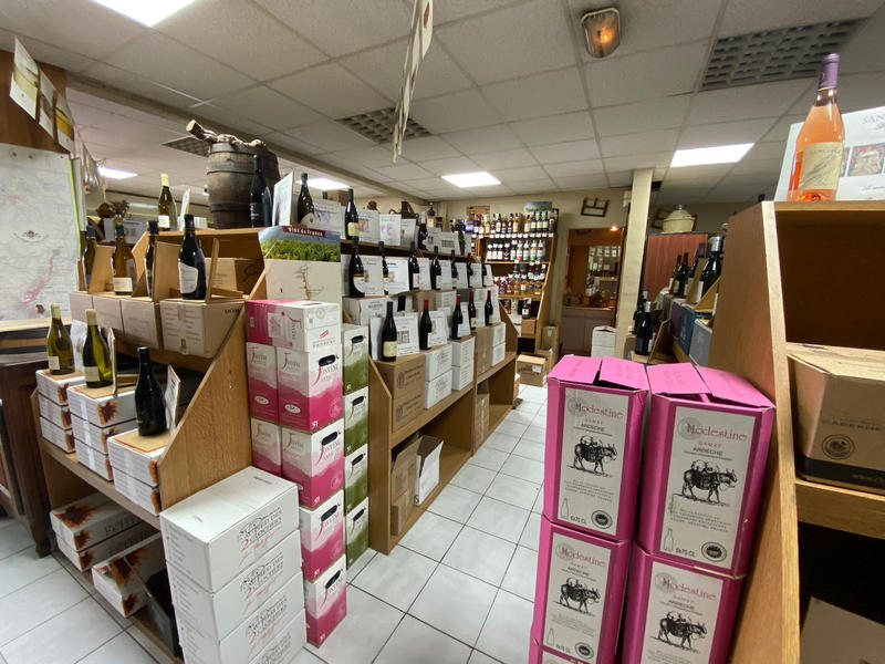 Fonds de commerce - Magasins - 108 m²