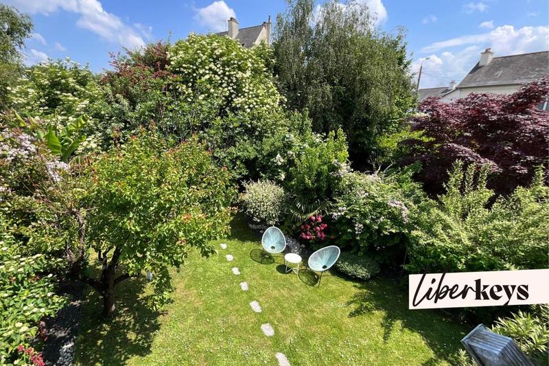 Maison - 161 m² - 6 pièces