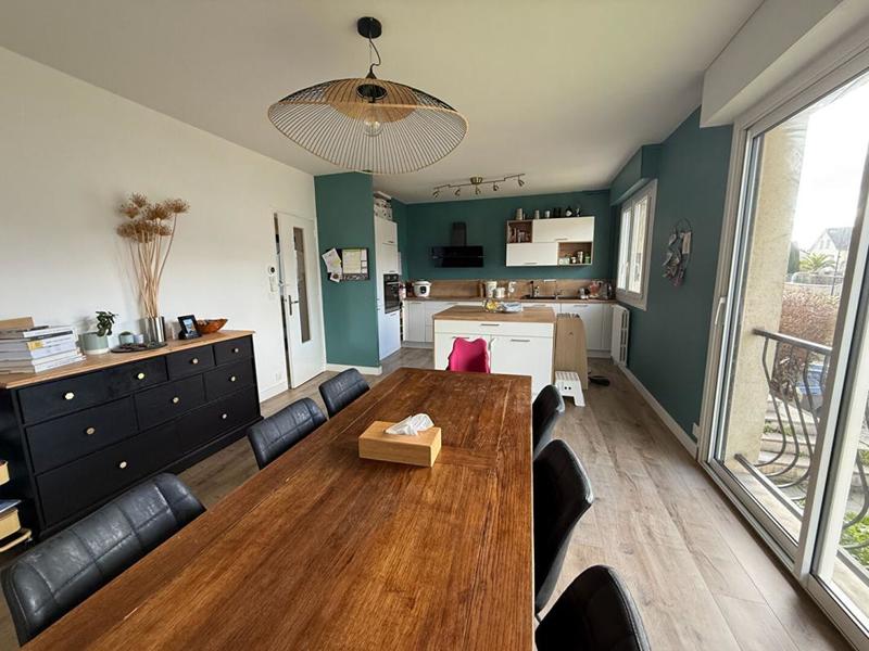 Maison - 194 m² - 5 pièces