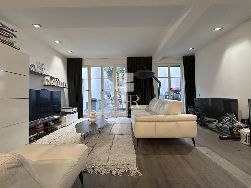 Appartement - 136 m² - 4 pièces