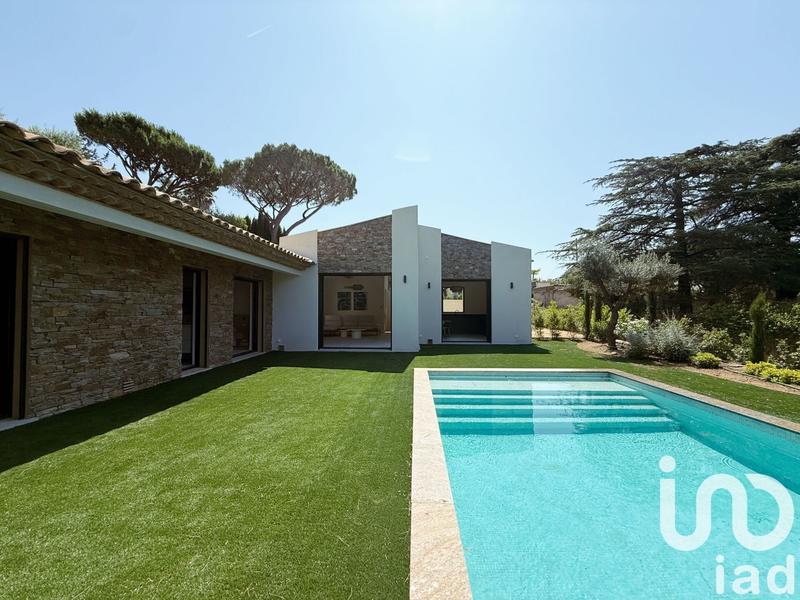 Maison - 128 m² - 4 pièces