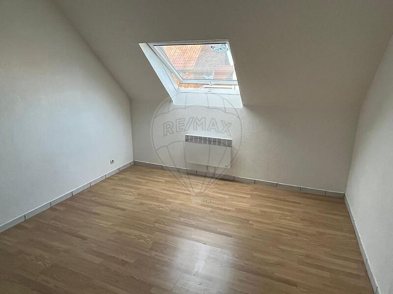 Maison - 213 m² - 10 pièces