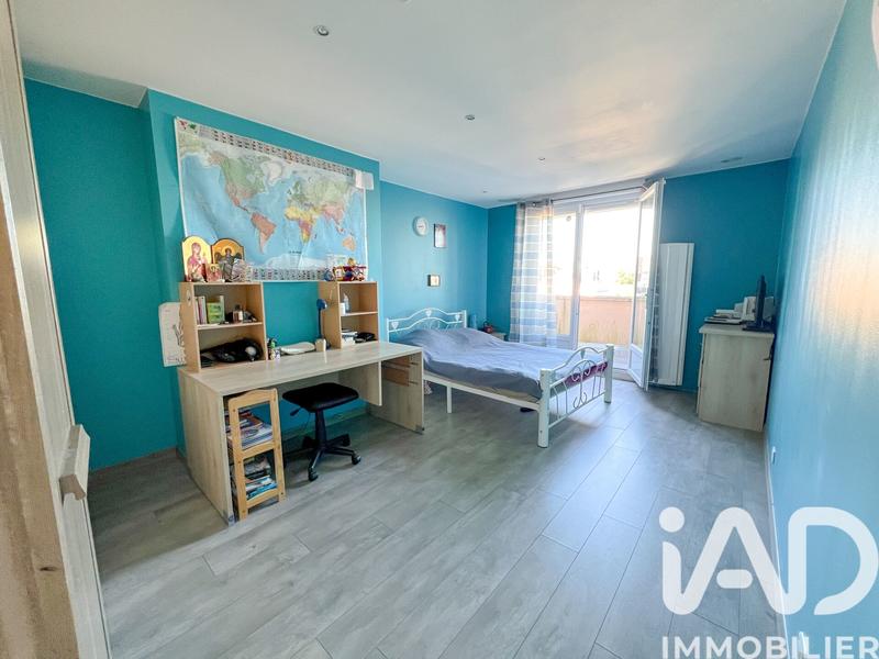 Appartement - 92 m² - 4 pièces