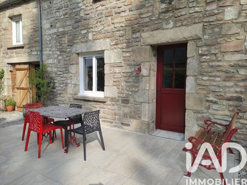 Maison - 204 m² - 3 pièces