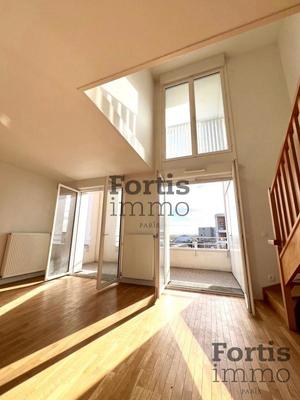 Duplex - 92 m² - 4 pièces