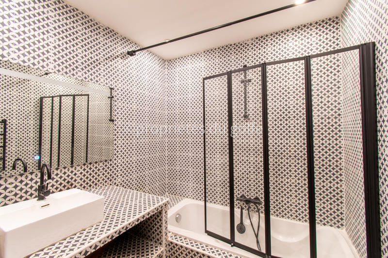 Appartement - 132 m² - 5 pièces