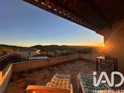 Maison - 320 m² - 13 pièces