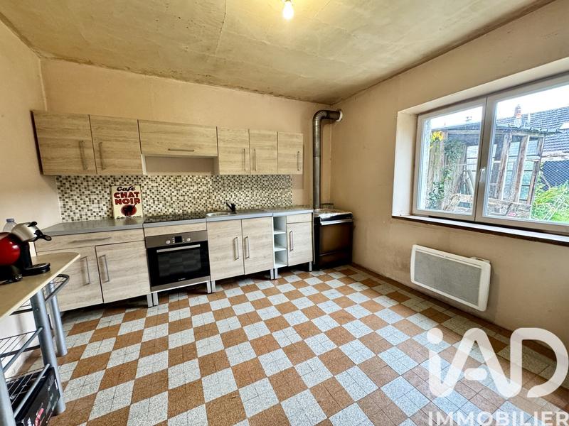 Maison - 85 m² - 4 pièces
