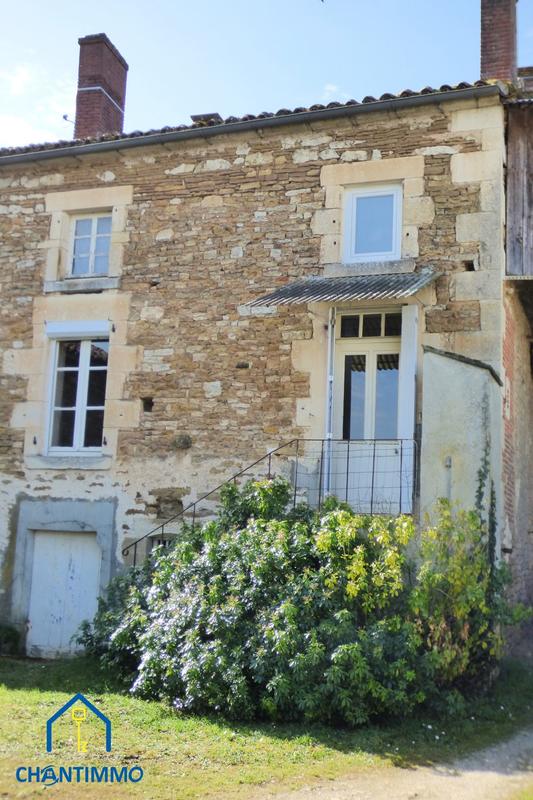 Maison - 102 m² - 4 pièces